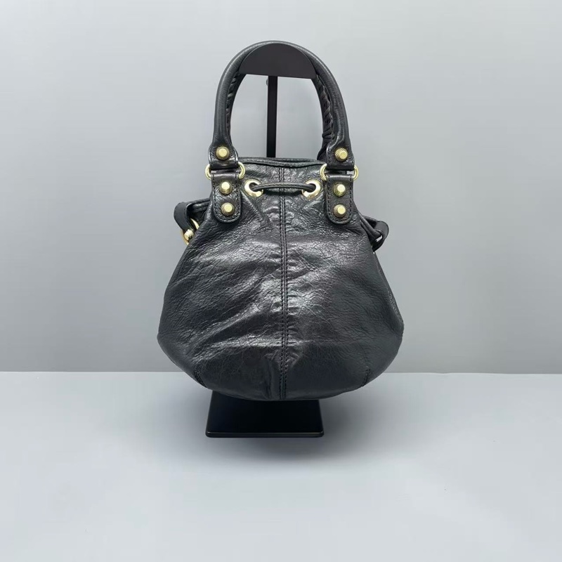 Balenciaga巴黎世家機車水桶包黑色-1