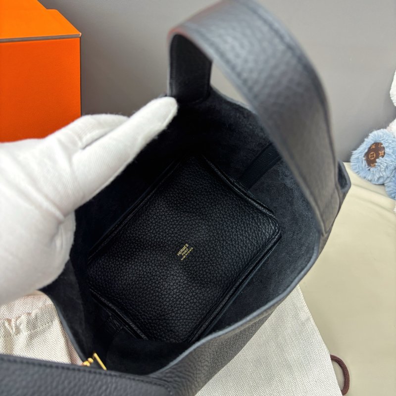 閒置新 愛馬仕Hermes 黑金菜籃子Picotin18-8
