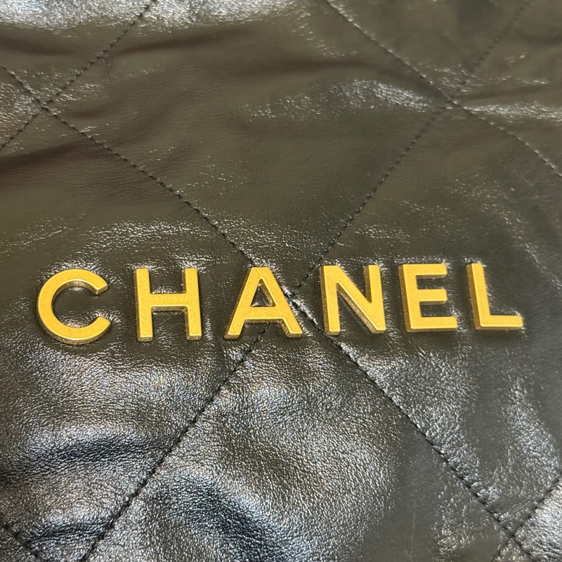 香奈儿 22Bag 小號油蜡皮 托特包-1