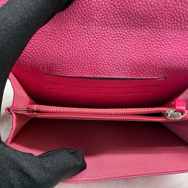 Chanel香奈兒粉色銀扣荔枝紋牛皮錢包 20開無卡 97新 底長15cm-9