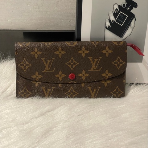 路易威登/LV 老花紅豆豆長款錢包 尺寸19×10cm  98新