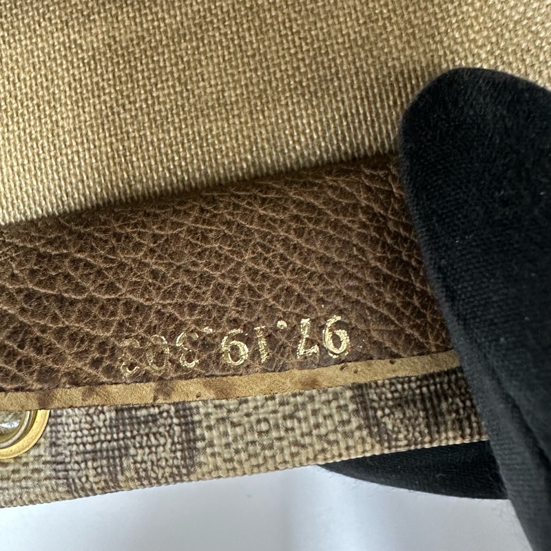 【赫蒂國際精品】Gucci 古馳 復古 GG Supreme 抽繩手拿包/束口袋-11