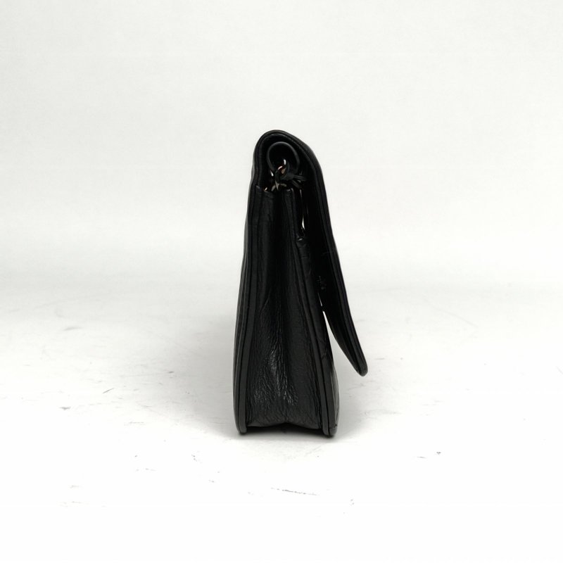 CHANEL LeboyWOC19黑色牛皮19開銀扣菱格紋肩背包-3