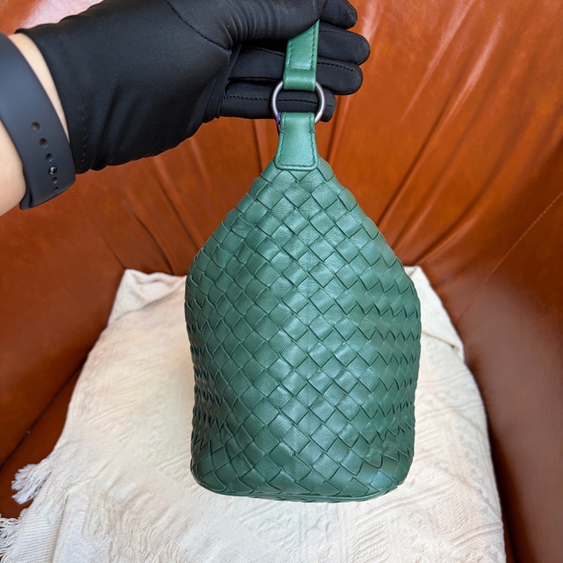 Bottega Veneta 葆蝶家  綠色飯盒 底長25cm🈚附件-1