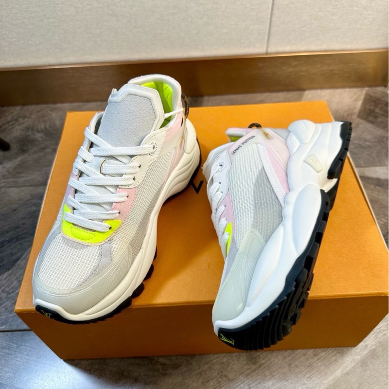 99🆕LV 路易威登 run 55 爆款網眼印花運動鞋 休閒鞋 老爹鞋 運動鞋 仙女配色 增高顯腿長 女款 尺碼：35.5碼-2
