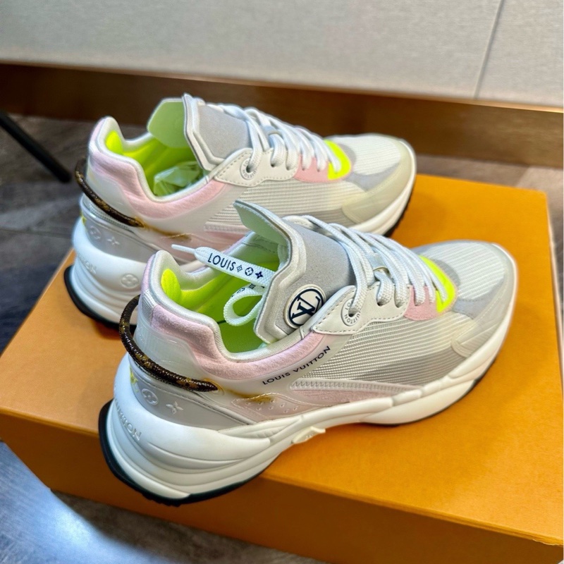 99🆕LV 路易威登 run 55 爆款網眼印花運動鞋 休閒鞋 老爹鞋 運動鞋 仙女配色 增高顯腿長 女款 尺碼：35.5碼-3