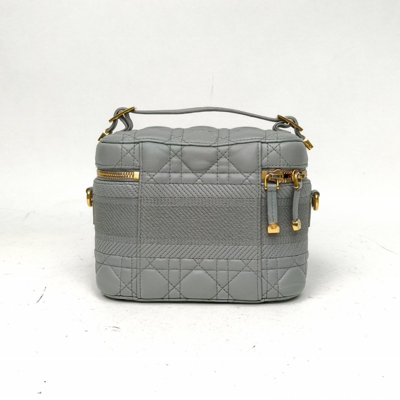 DIOR travelVanity化妝包小號霧霾藍羊皮金扣2021肩背包-2