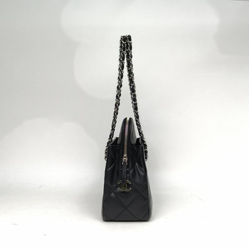 CHANEL 黑色牛皮15開銀扣菱格手提托特包肩背包-1