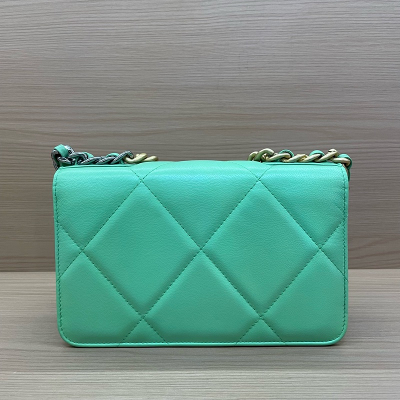 NO:D20 Chanel香奈兒 Leboy woc淺綠色羊皮 手提斜挎鏈條包 2020年 30開 有卡 無塵袋無盒子 尺寸底長19*高12*-1