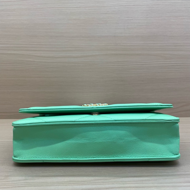 NO:D20 Chanel香奈兒 Leboy woc淺綠色羊皮 手提斜挎鏈條包 2020年 30開 有卡 無塵袋無盒子 尺寸底長19*高12*-7