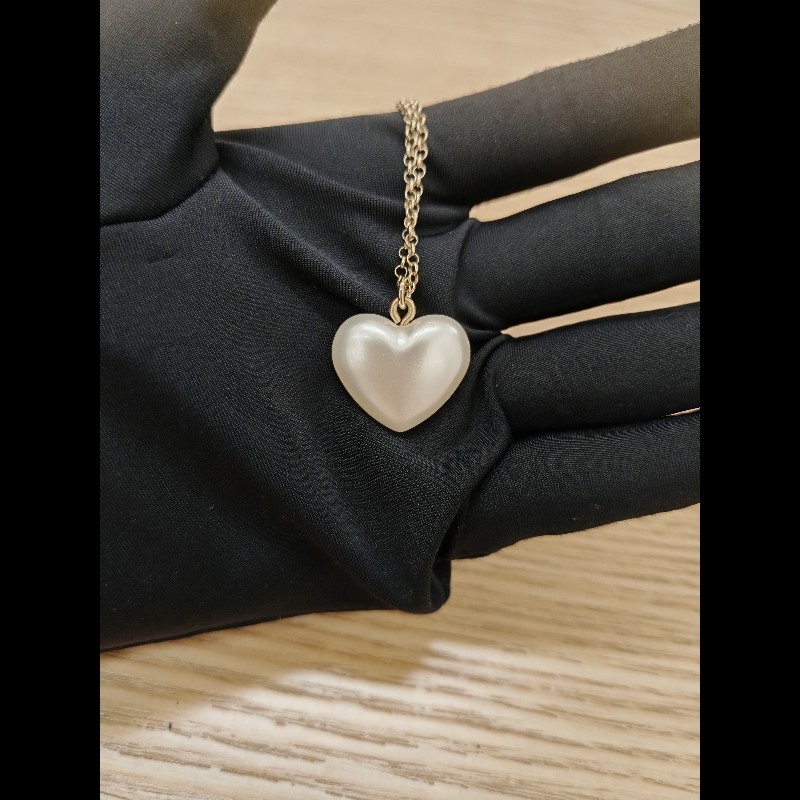 Chanel Necklace with heart-4