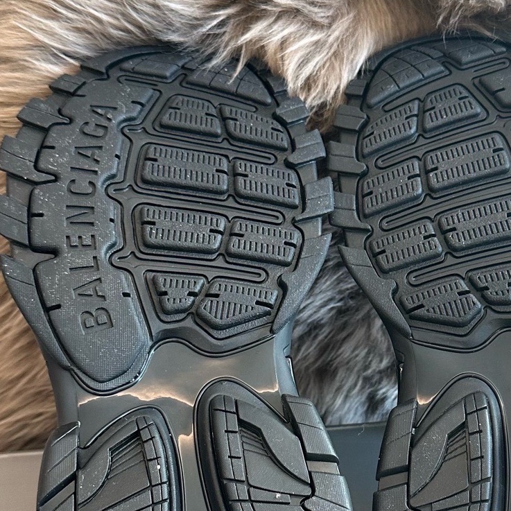 僅試穿 巴黎世家 Track 沙灘涼鞋 黑色 尺碼：37 配塵袋-6