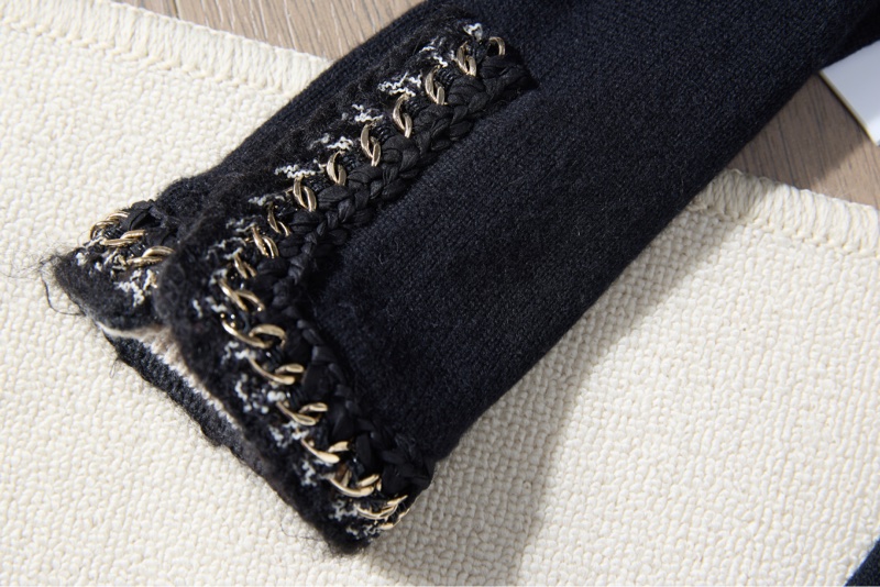 CHANEL經典黑色針織開衫-6