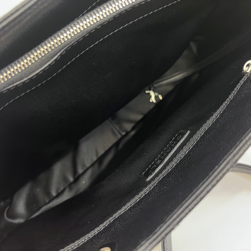 Chanel 黑荔枝牛皮菱格紋GST銀釦肩背包-10