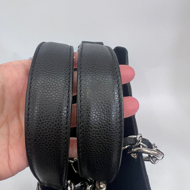 Chanel 黑荔枝牛皮菱格紋GST銀釦肩背包-21