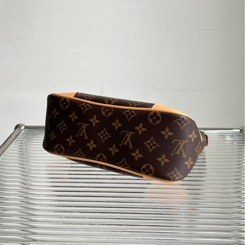 🔥新到：LV / 路易威登Boulogne黃牛角 鏈條包，經典老花 晶片款，尺寸：26*18cm-2