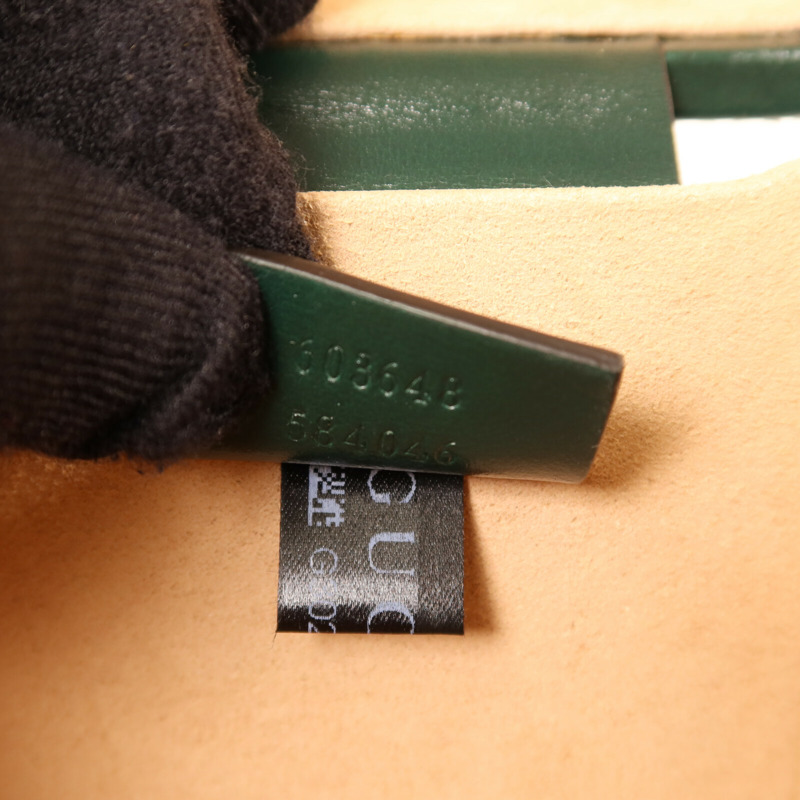 GUCCI 牛皮皮革Mini Geometric Clutch手拿包-6