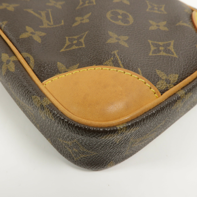 LOUIS VUITTON Monogram Danube肩背袋-11