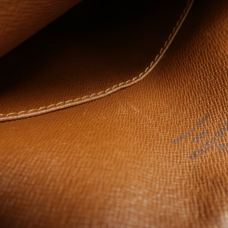 LOUIS VUITTON Monogram Danube肩背袋-13