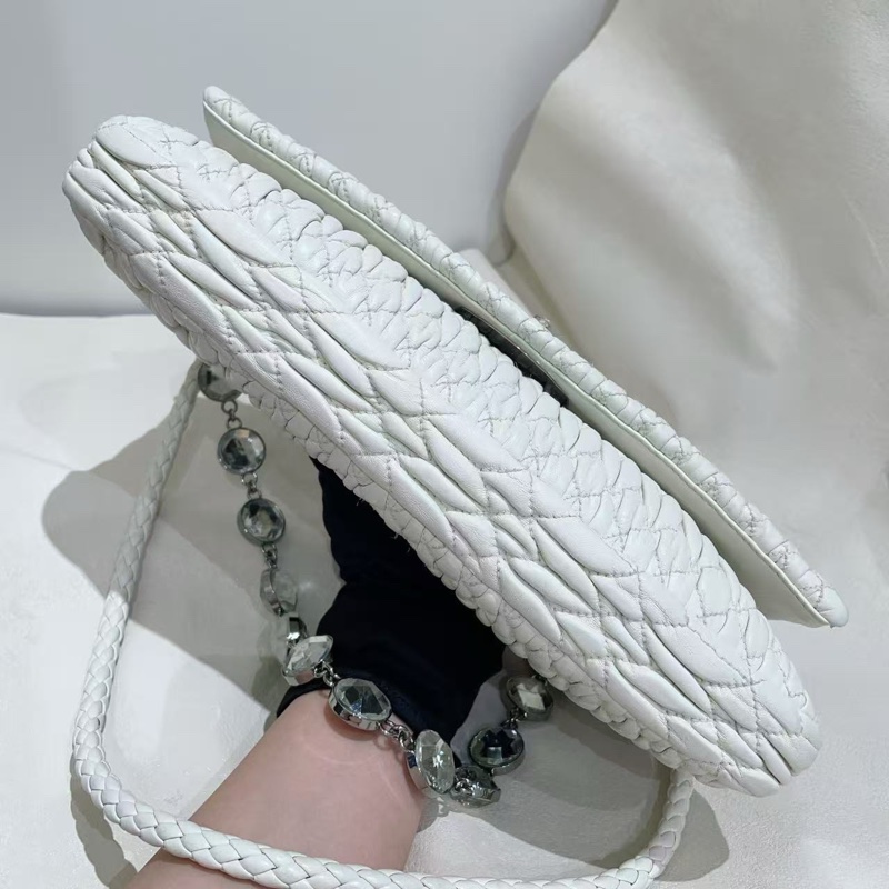 miumiu繆繆寶石鏈條包-5