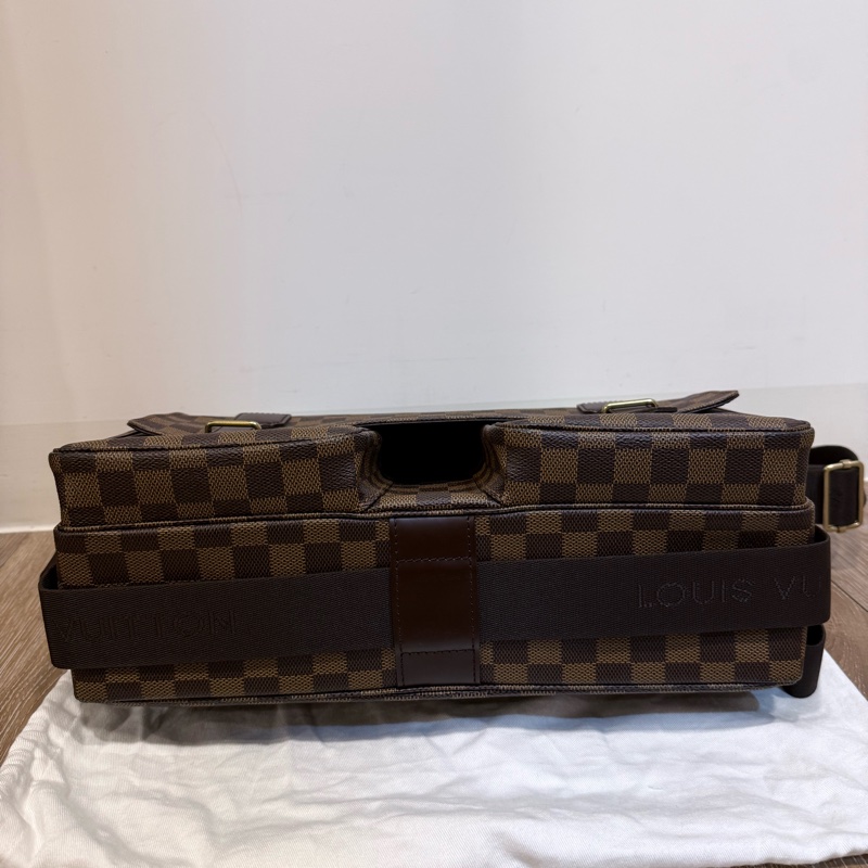 Louis Vuitton Broadway Messenger Bag-7