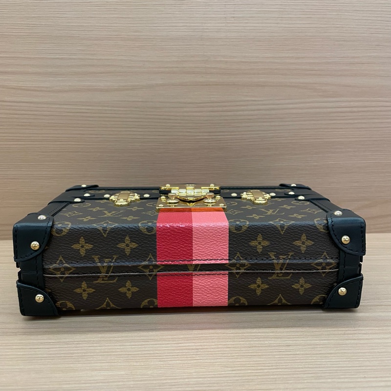 NO:C94 Louis Vuitton Petite 黑色老花硬盒子包 芯片款 尺寸底長20*高13*寬5.5 無附件-5