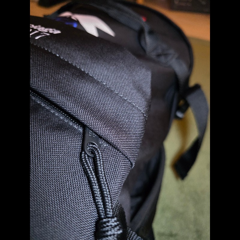 現省一萬！Balenciaga 當季官網熱賣 Ski 背包-11