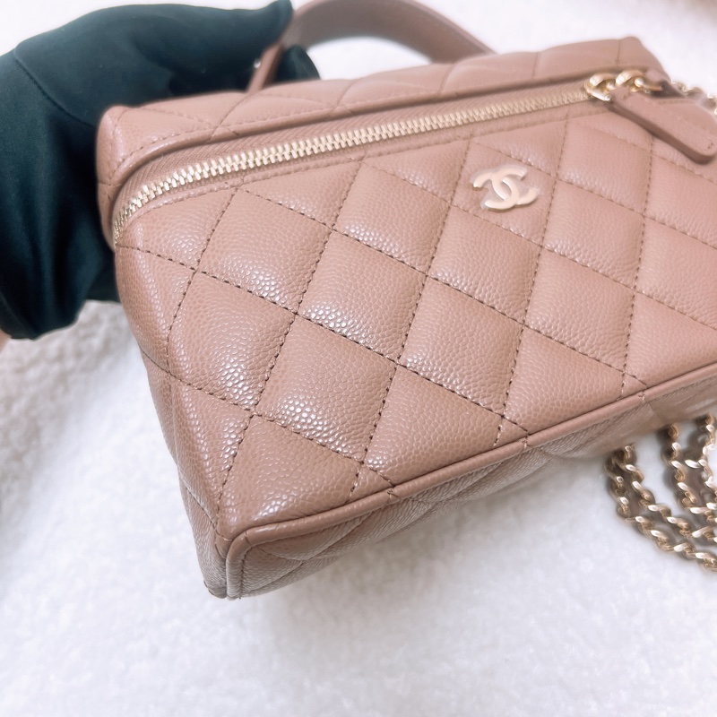 Chanel lp 摩卡棕色手柄盒子包-1