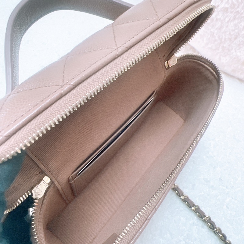 Chanel lp 摩卡棕色手柄盒子包-8