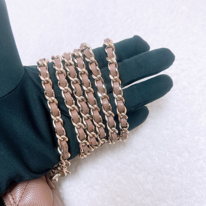 Chanel lp 摩卡棕色手柄盒子包-9