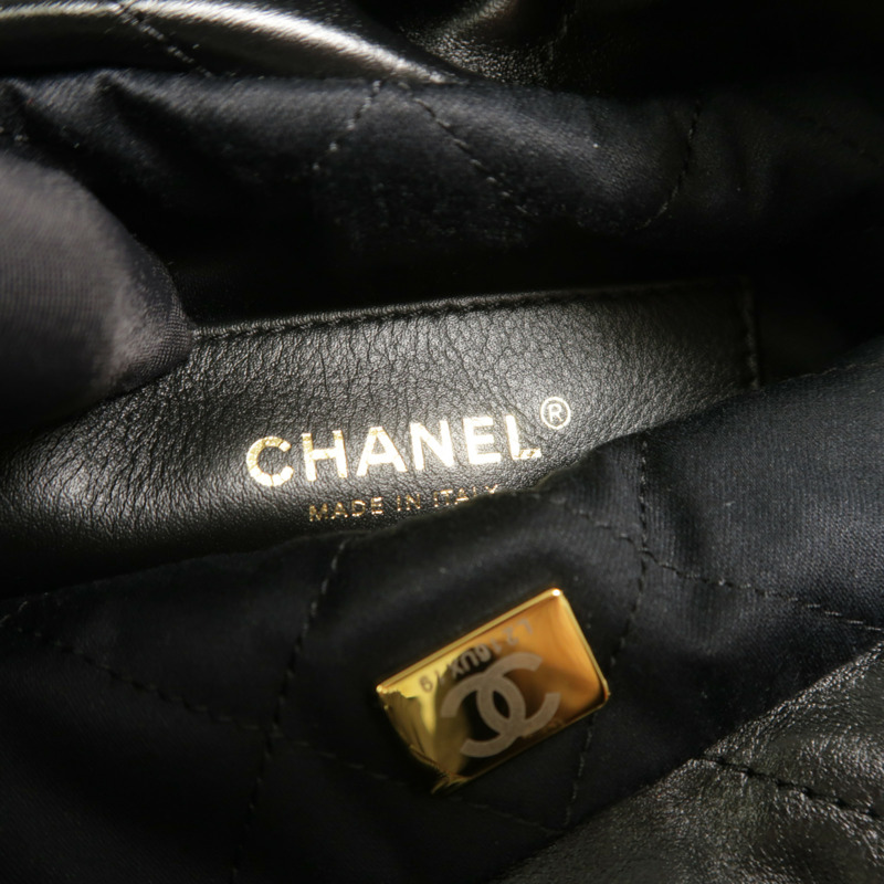 CHANEL 牛皮皮革22 Mini鏈帶肩背袋-5