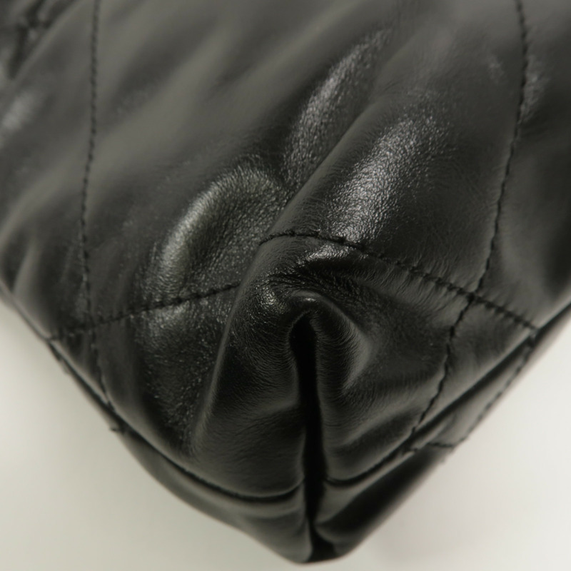 CHANEL 牛皮皮革22 Mini鏈帶肩背袋-13