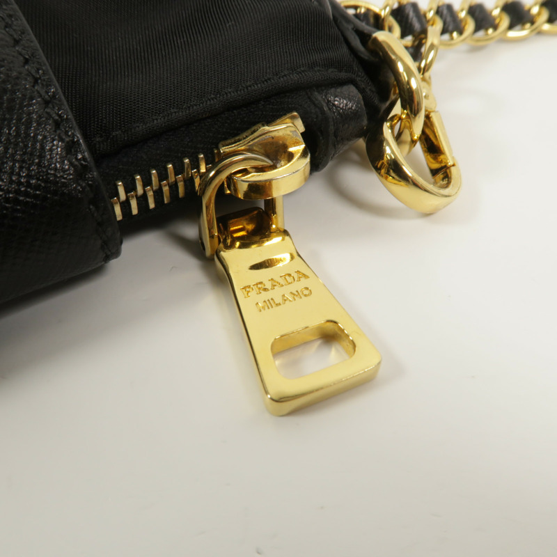 PRADA 尼龍Chain Pouch Shoulder Bag鏈帶肩背袋-12