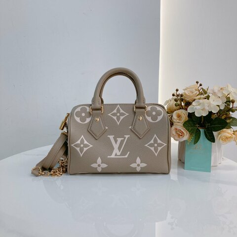 MS0691 Louis Vuitton 路易威登小號肩帶兩用包包 Speedy Bandouliere 20 Calfskin Giant Monogram