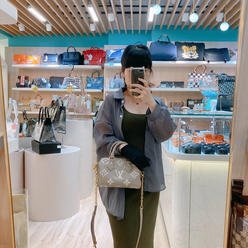 MS0691	Louis Vuitton 路易威登小號肩帶兩用包包 Speedy Bandouliere 20 Calfskin Giant Monogram-2