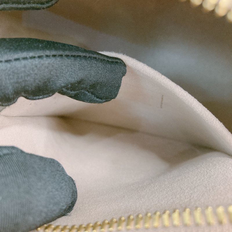 MS0691	Louis Vuitton 路易威登小號肩帶兩用包包 Speedy Bandouliere 20 Calfskin Giant Monogram-23