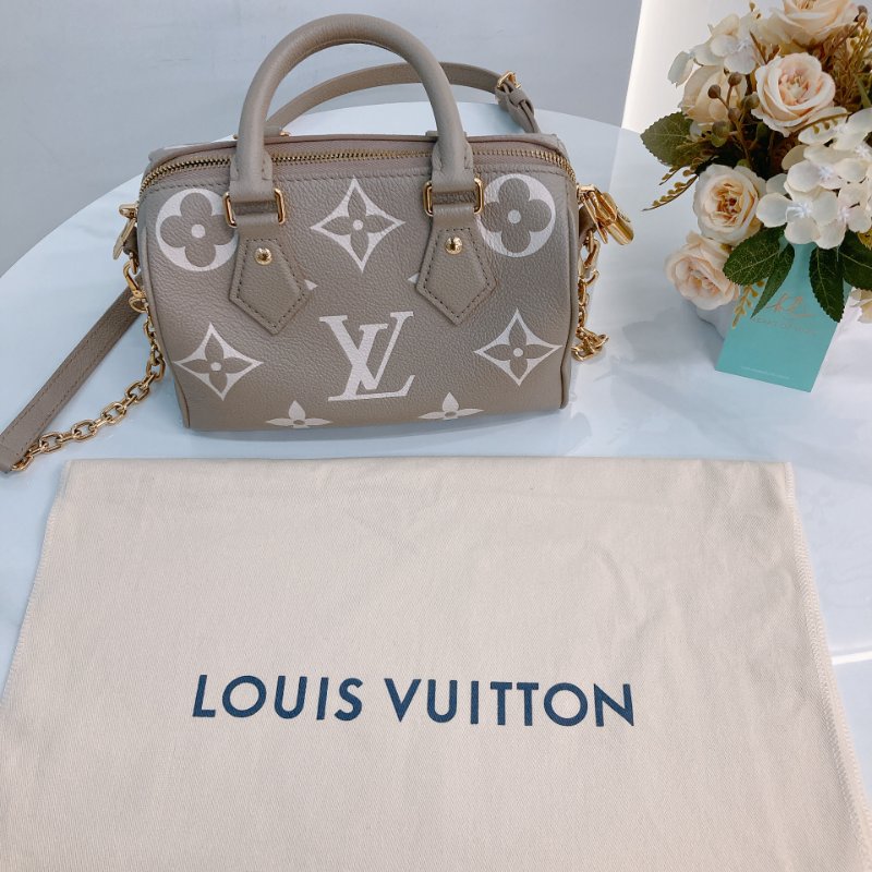 MS0691	Louis Vuitton 路易威登小號肩帶兩用包包 Speedy Bandouliere 20 Calfskin Giant Monogram-28