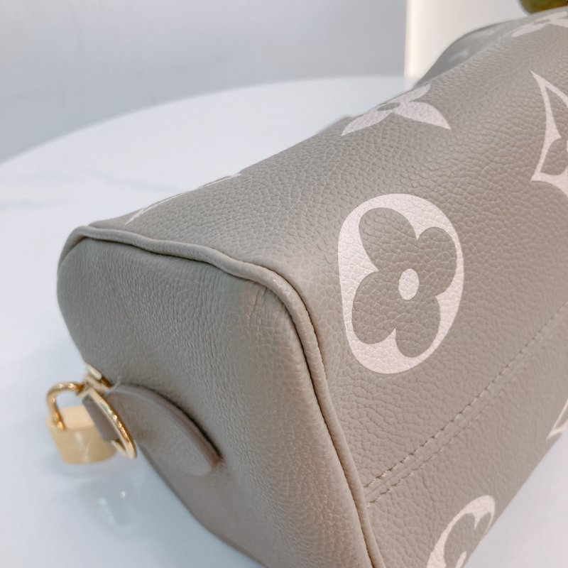 MS0691	Louis Vuitton 路易威登小號肩帶兩用包包 Speedy Bandouliere 20 Calfskin Giant Monogram-29