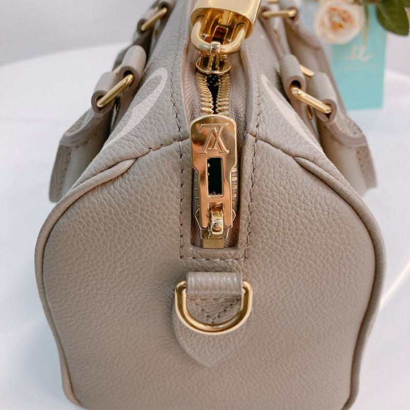 MS0691	Louis Vuitton 路易威登小號肩帶兩用包包 Speedy Bandouliere 20 Calfskin Giant Monogram-35