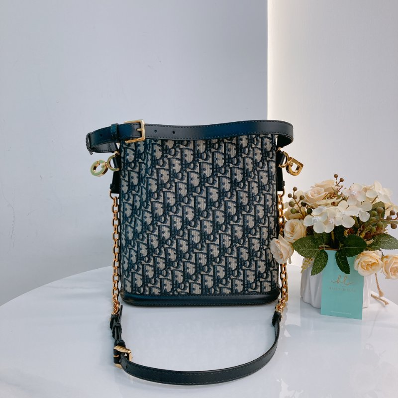 MS0692	Christian Dior迪奧經典花紋兩用包包  Cest Dior Bucket Medium Oblique Navy-1