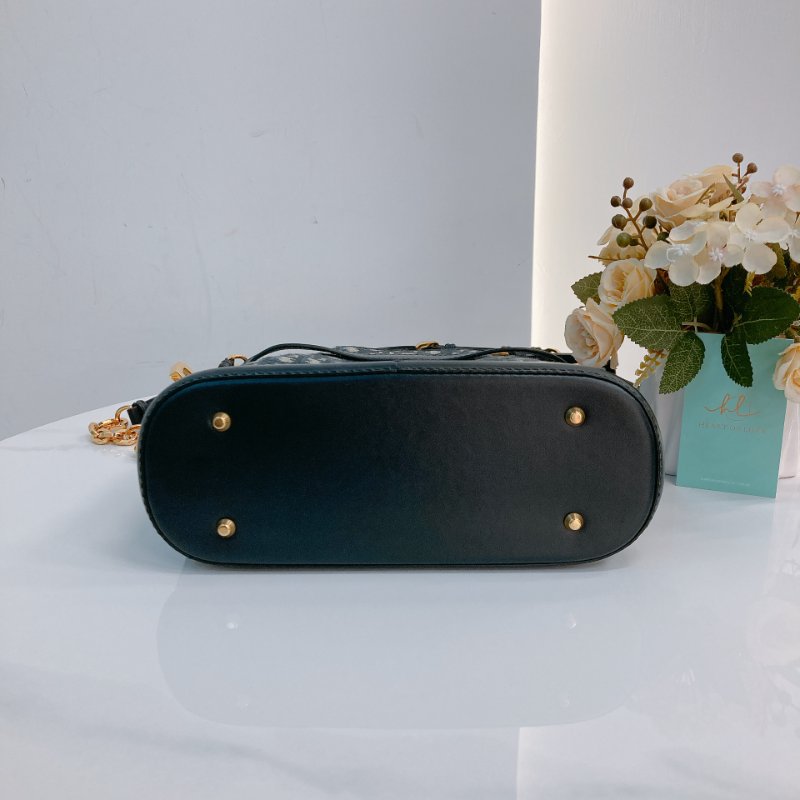 MS0692	Christian Dior迪奧經典花紋兩用包包  Cest Dior Bucket Medium Oblique Navy-25