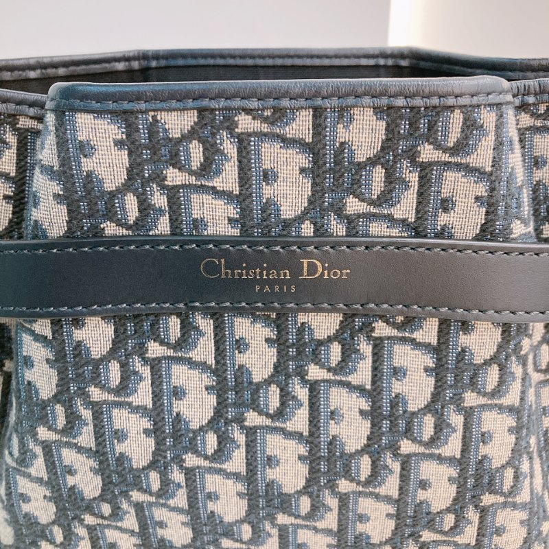 MS0692	Christian Dior迪奧經典花紋兩用包包  Cest Dior Bucket Medium Oblique Navy-30