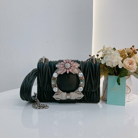 MS0693	Miu Miu 缪缪水晶扣鍊帶包包 Madras Crystal Shoulder Bag Calfskin