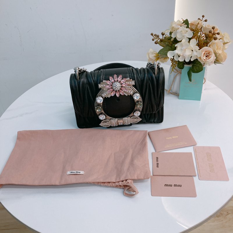 MS0693	Miu Miu 缪缪水晶扣鍊帶包包 Madras Crystal Shoulder Bag Calfskin-20