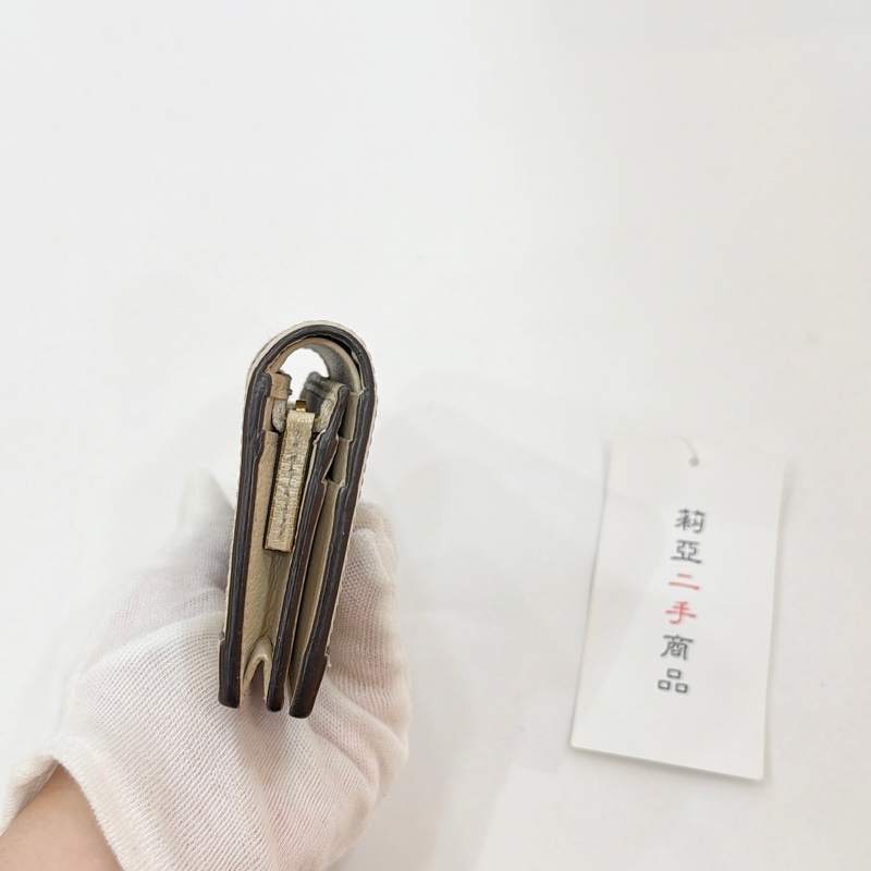 莉亞精品♡ Gucci 老花對開短夾 二手-6