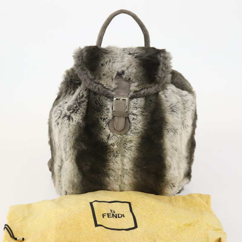 【日本直送】FENDI 皮草米色銀色雙肩包 Auth YKZ827A-11