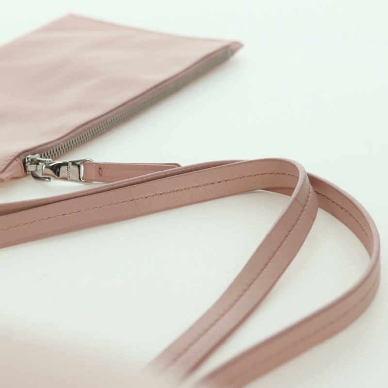 【日本直送】Miu Miu 粉紅銀色毛絨手提包 正品 YKZ989M-7