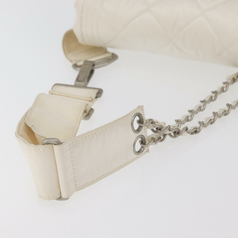 【日本直送】香奈兒運動系列絎縫腰包 尼龍 白色 銀色 CC 認證 YKZ1264A-6