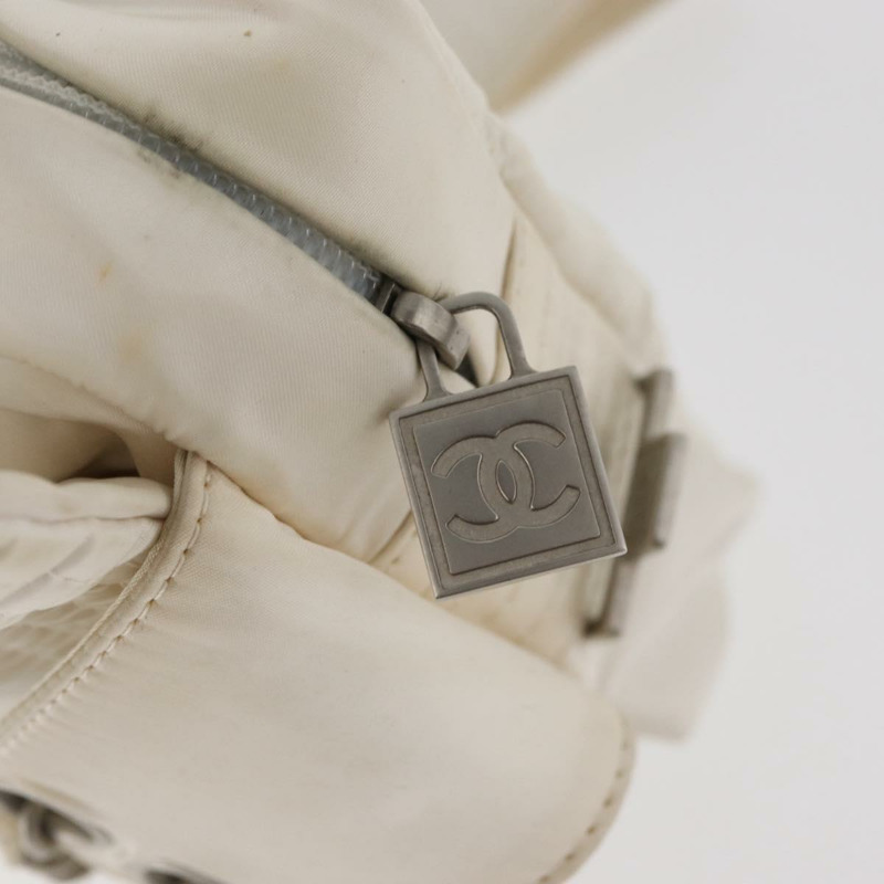 【日本直送】香奈兒運動系列絎縫腰包 尼龍 白色 銀色 CC 認證 YKZ1264A-7