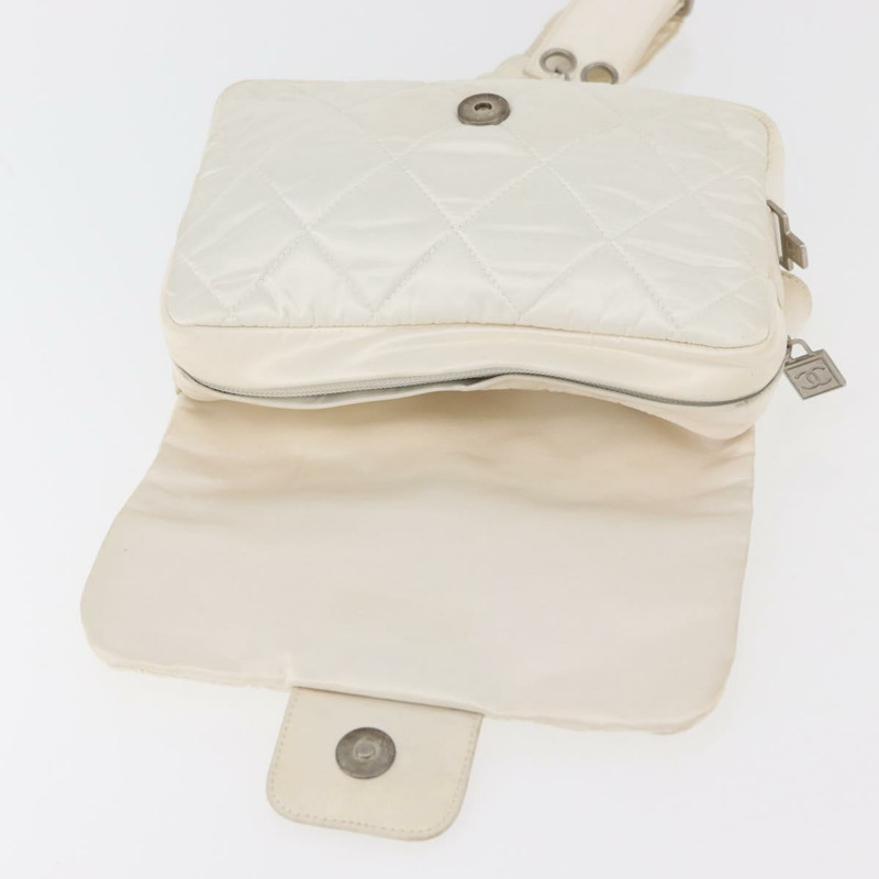 【日本直送】香奈兒運動系列絎縫腰包 尼龍 白色 銀色 CC 認證 YKZ1264A-20